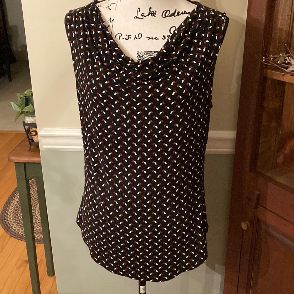 Ann Taylor black print drape neck tank top